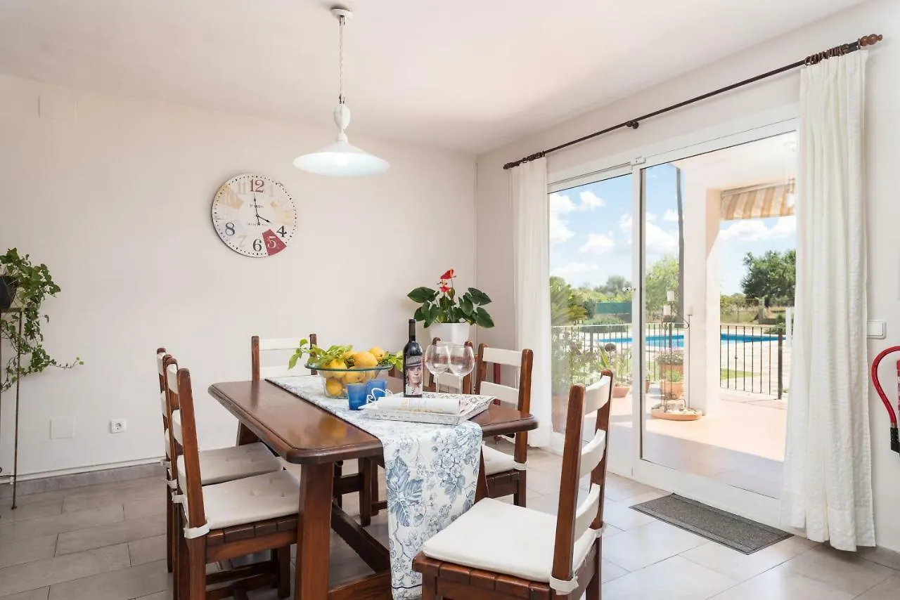 וילה Finca Can Litos