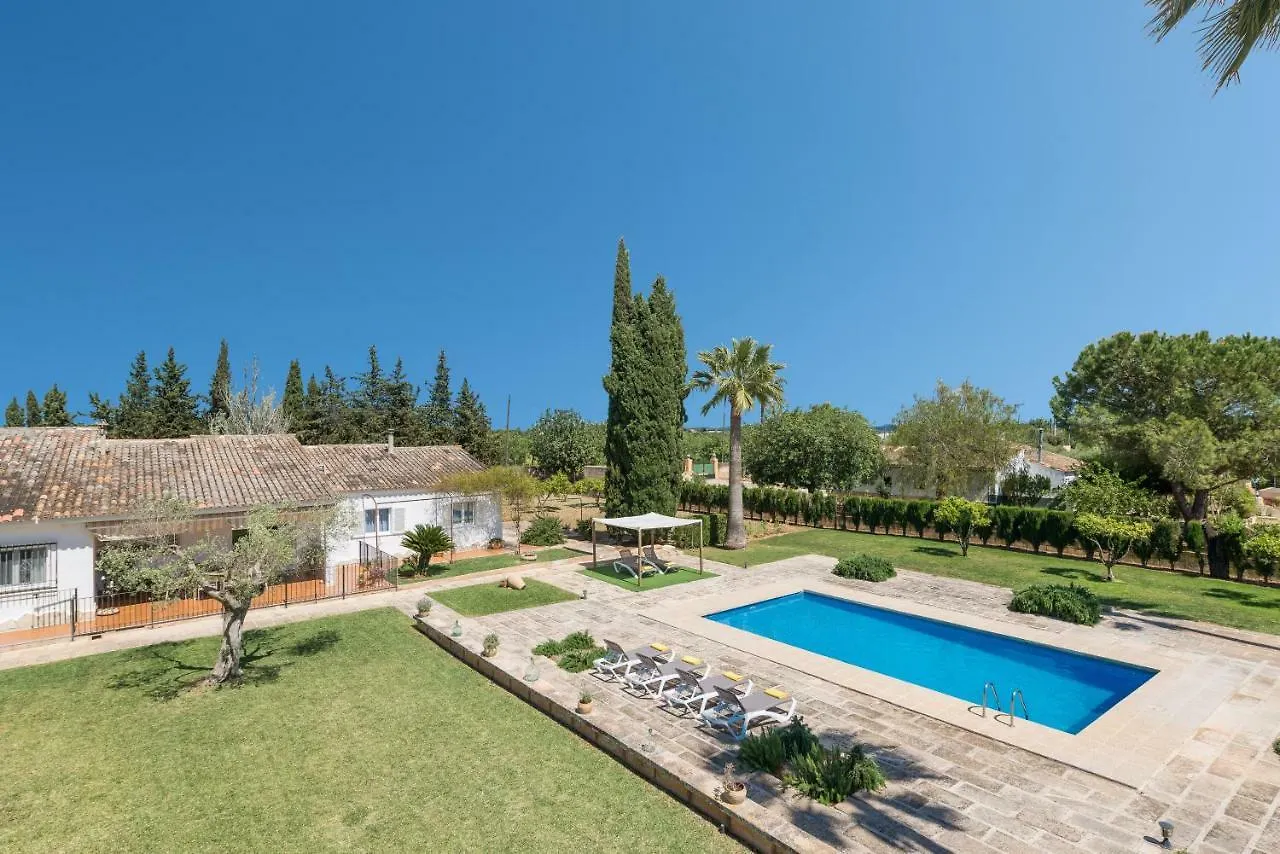 Finca Can Litos וילה